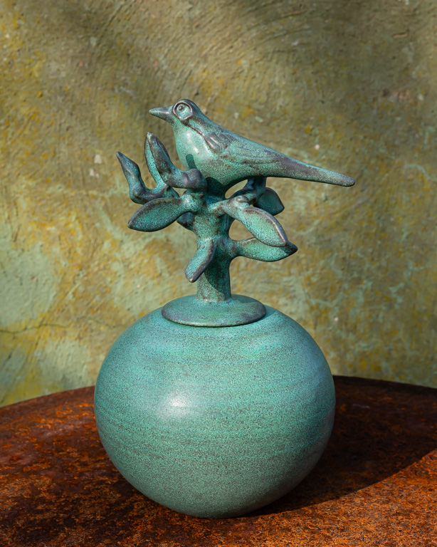 Burk - vas Fågelsång, keramik av Elna-Karin