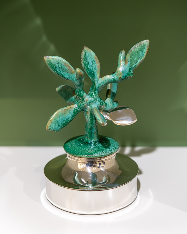 Grenverk - keramik Elna-Karin Helgesson, silver Karlheinz Sauer.