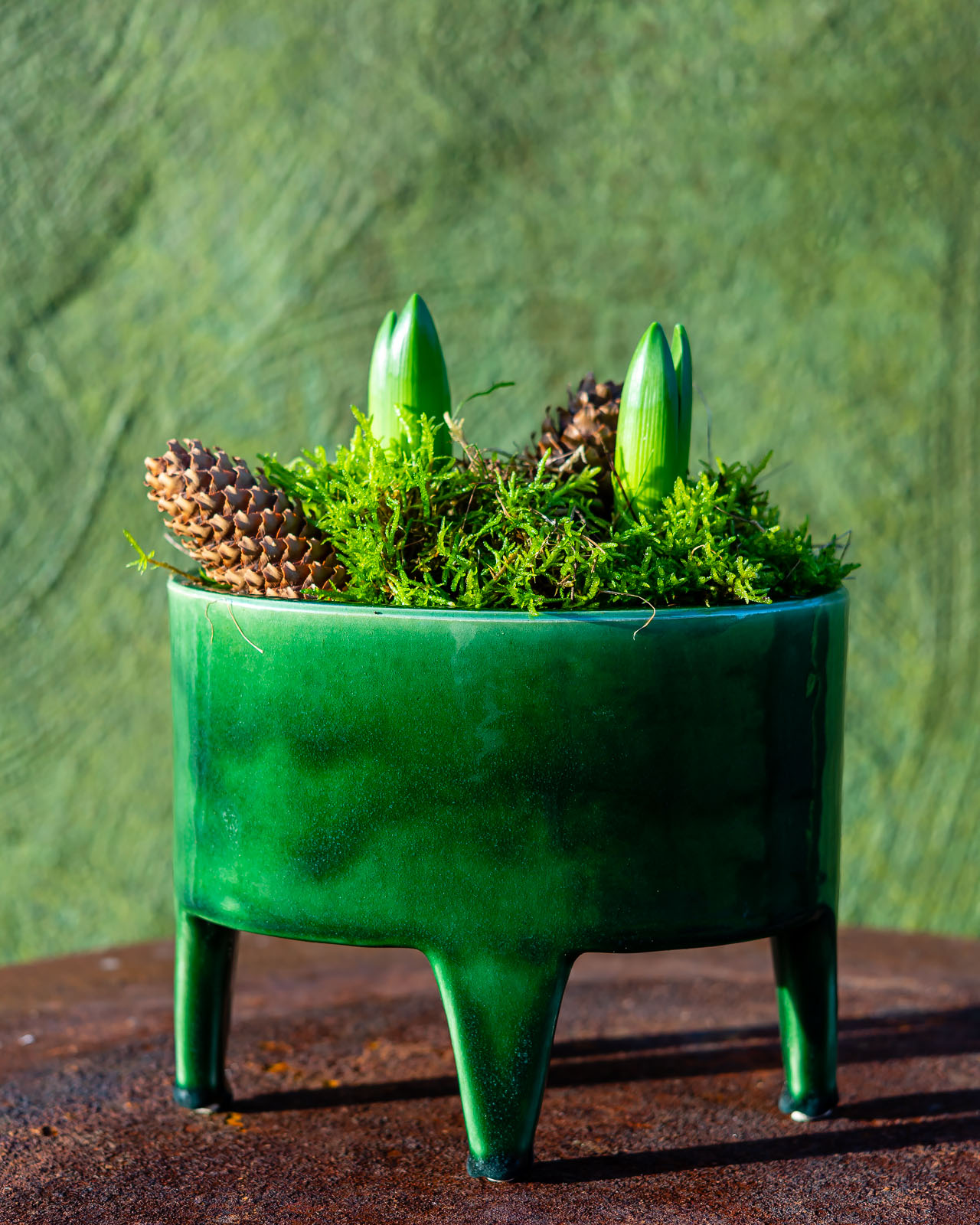 Grönt växtkärl, keramik av Elna-Karin.